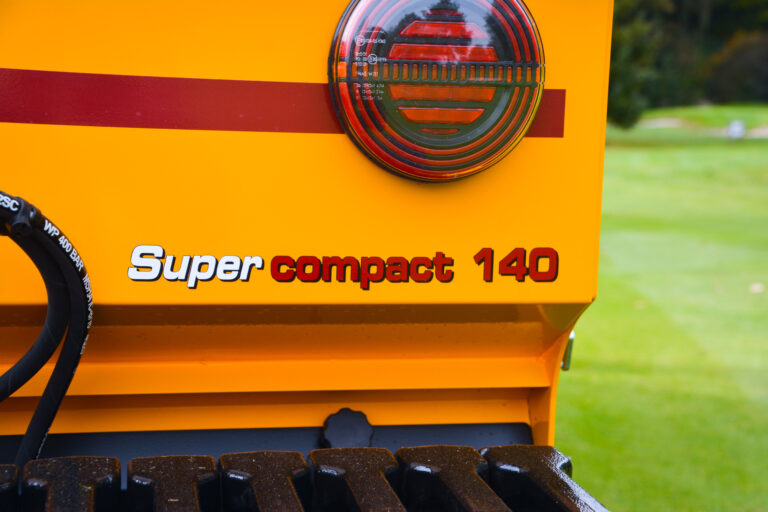 Super compact – 8