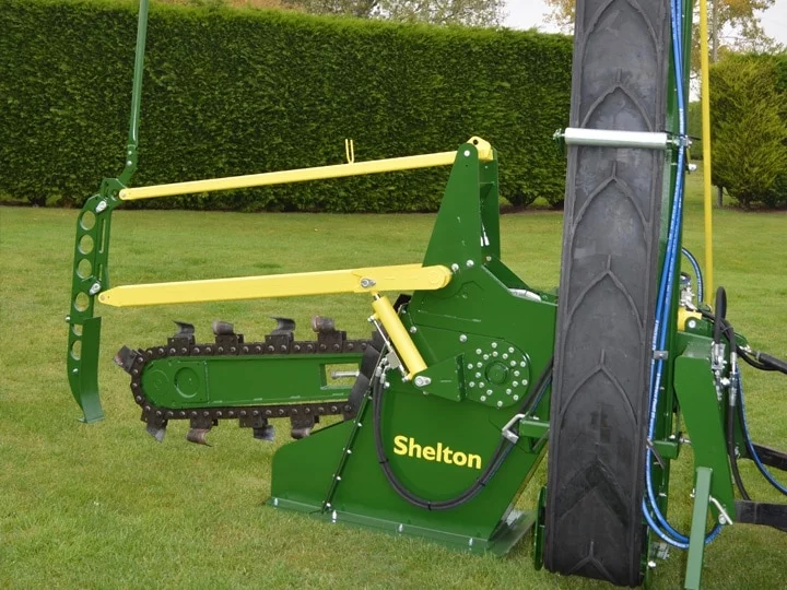 Chain-Trencher-CT100-by-Shelton-Sportsturf-Drainage-720×540